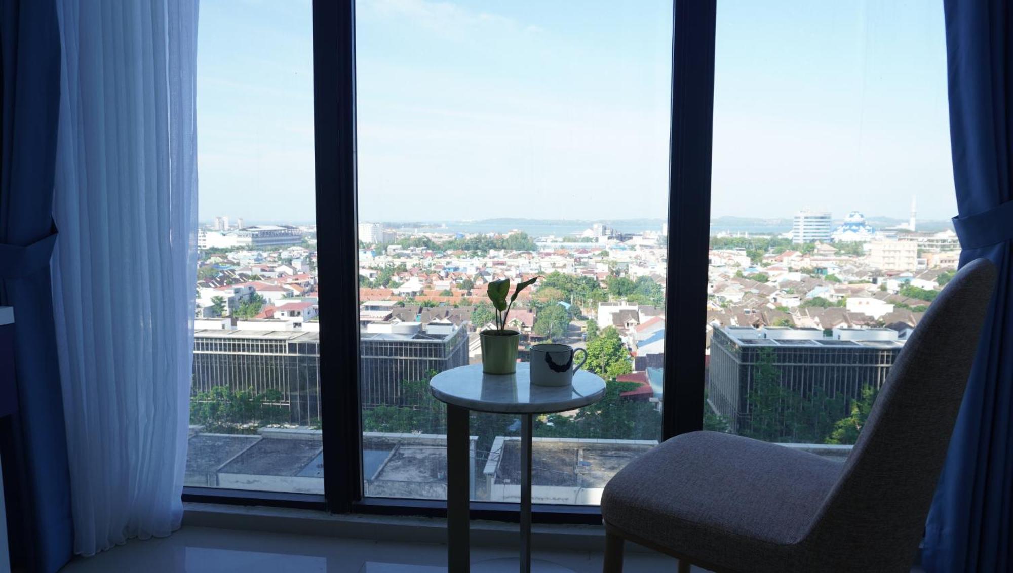 Blue Belle Staycation Pollux Habibie Apartemen