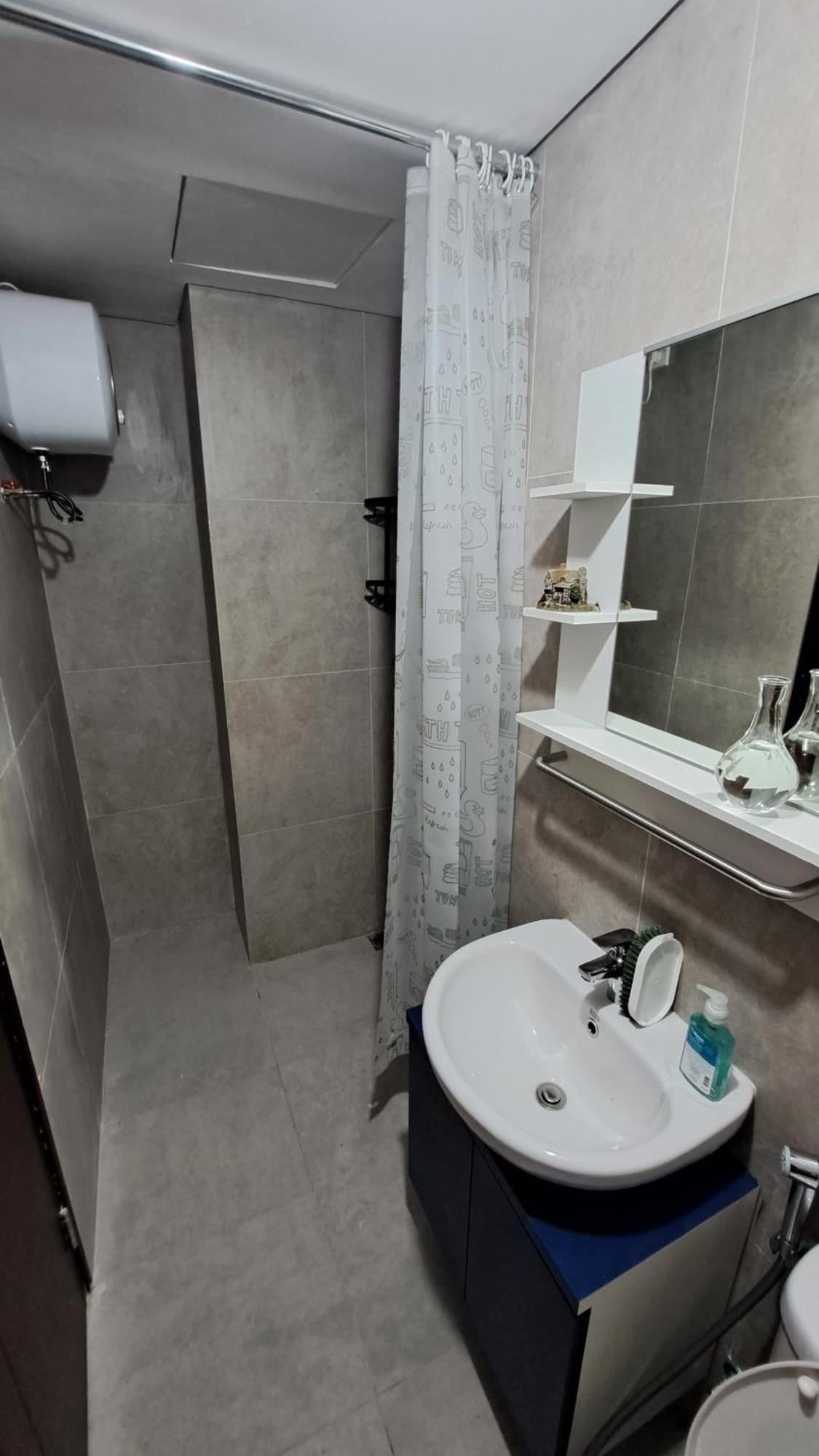 Blue Belle Staycation Pollux Habibie Apartemen *