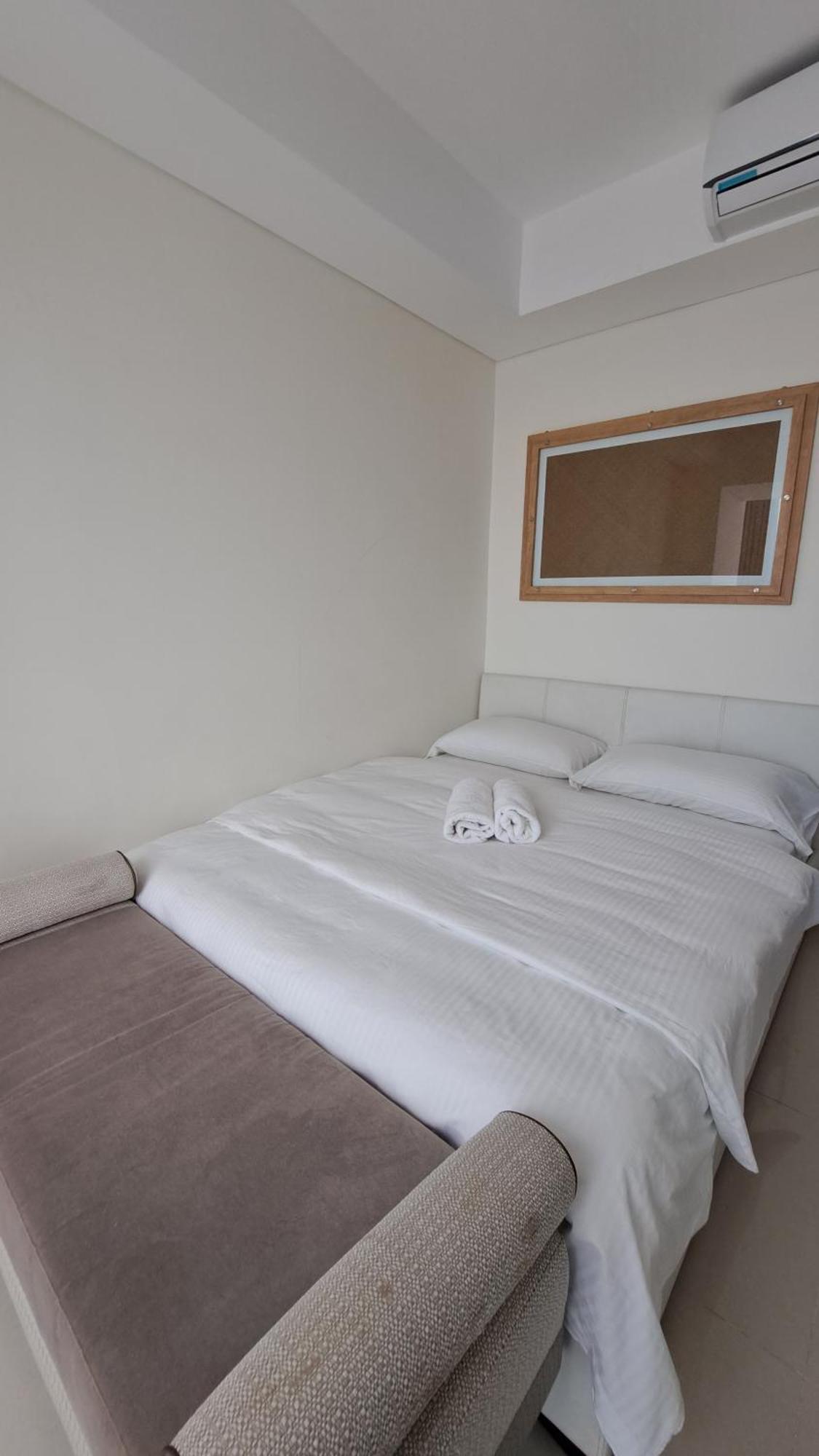 Blue Belle Staycation Pollux Habibie Batam